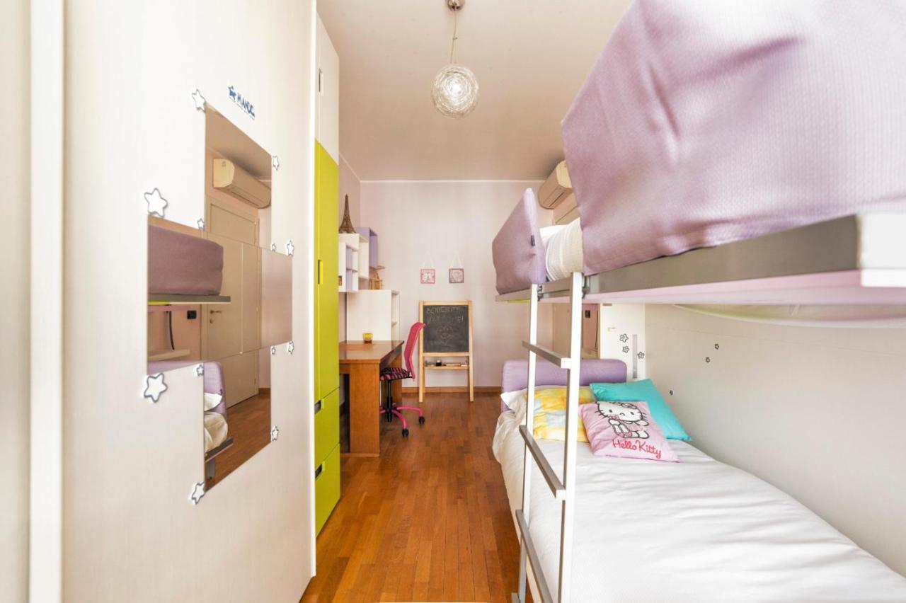 Milano Rogoredo Apartment With Garage Luaran gambar