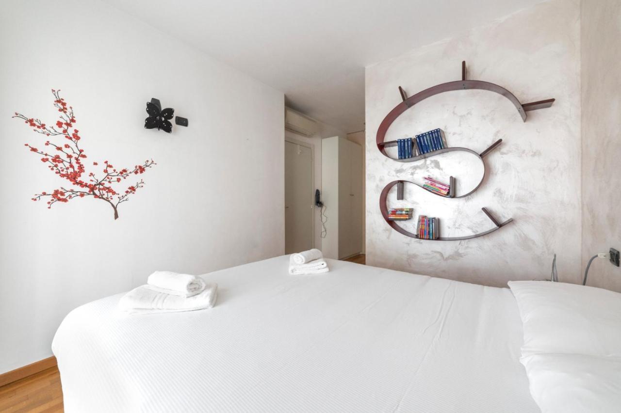 Milano Rogoredo Apartment With Garage Luaran gambar